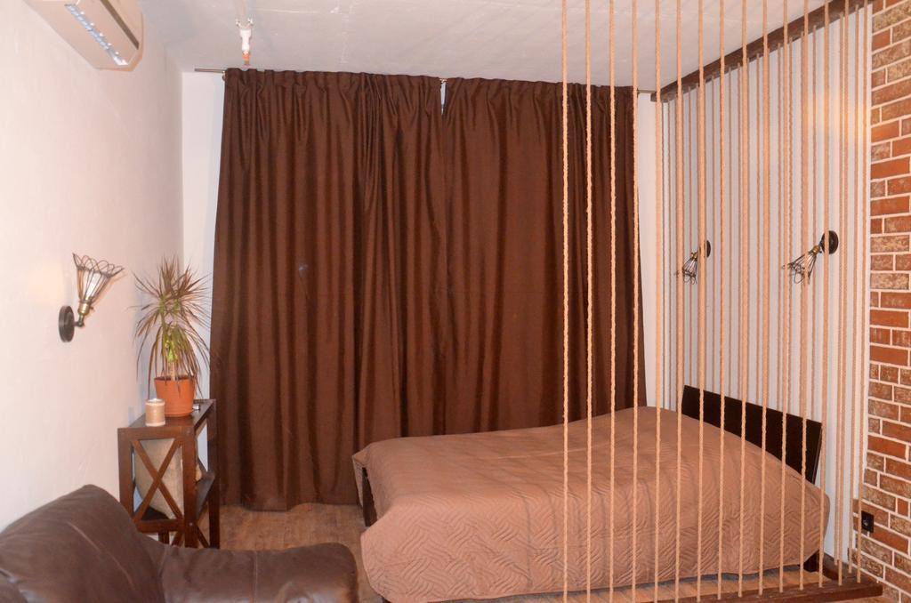 Sky Apartment Virmenska 基輔 外观 照片