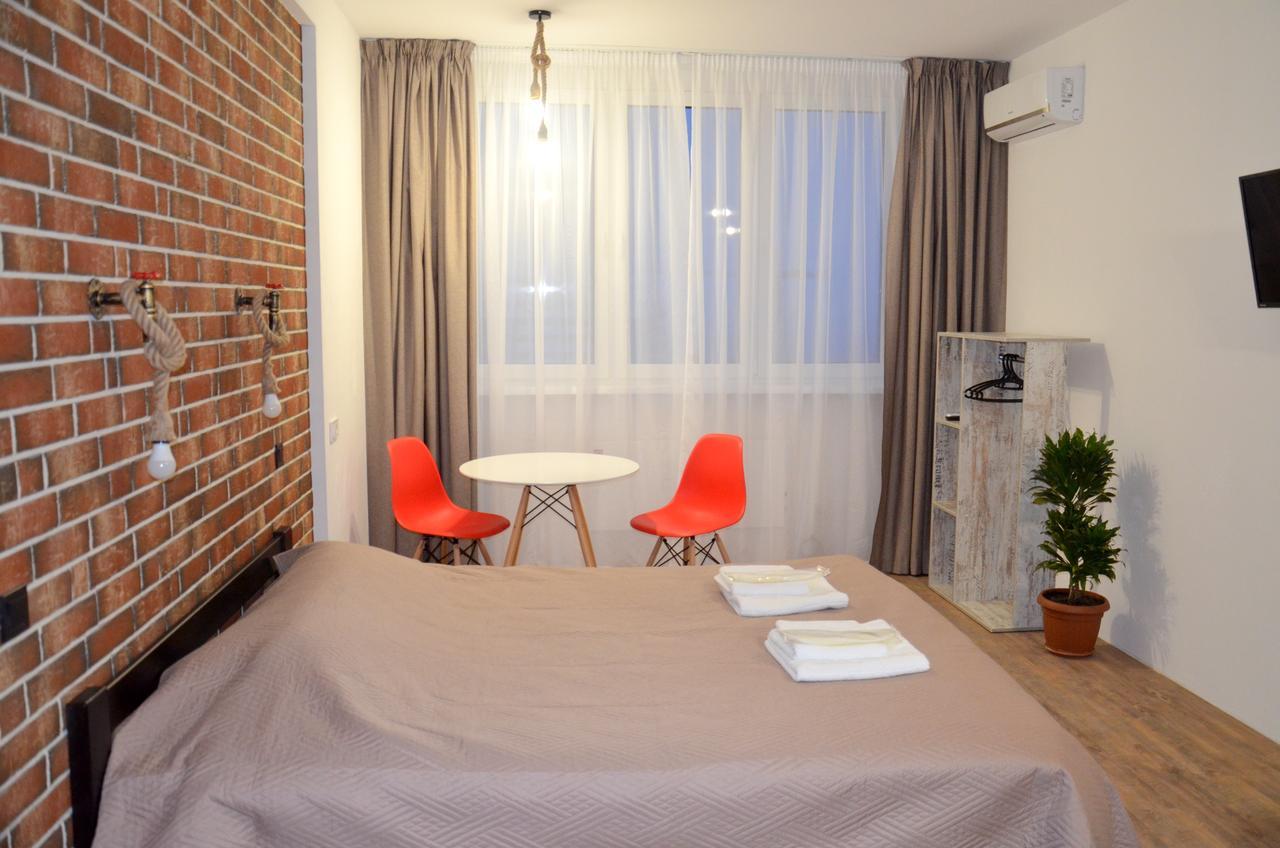 Sky Apartment Virmenska 基輔 外观 照片